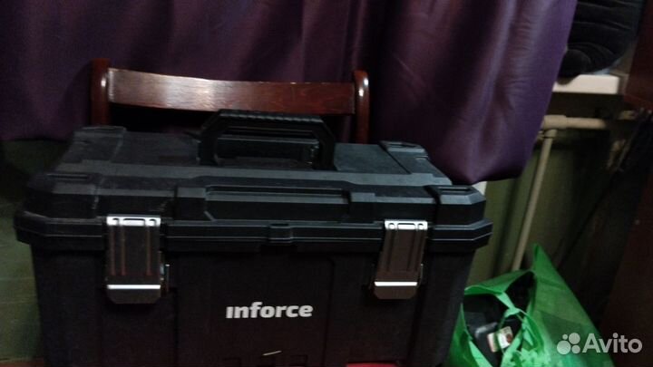 Чемодан с инструментами. Новый