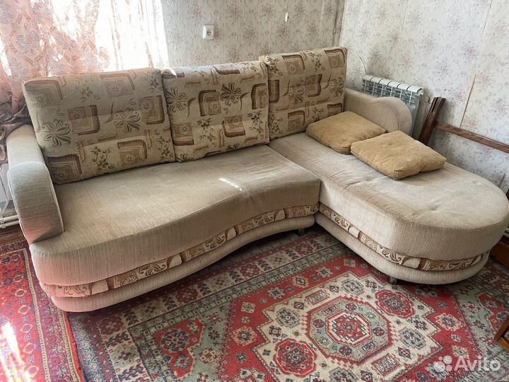 Угловой диван бу