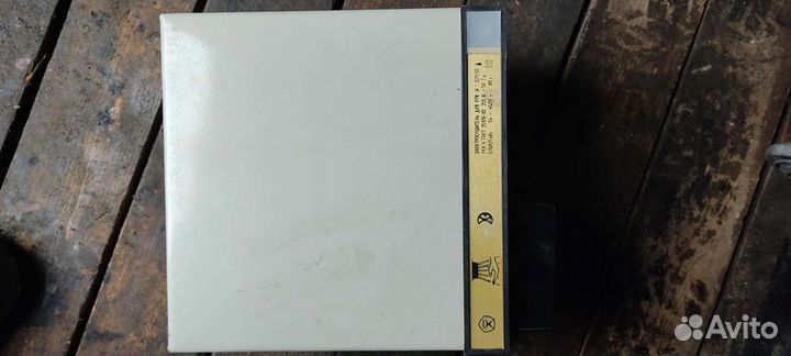 Электросушилка для рук