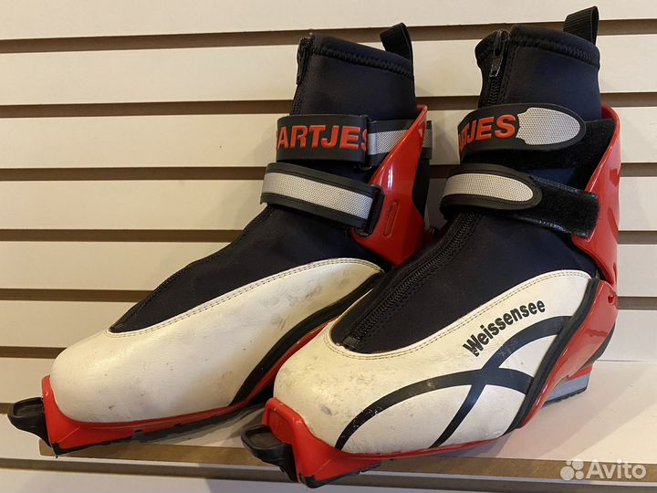 Лыжные ботинки hartjes