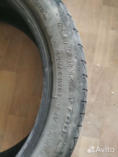 Bridgestone Turanza T005 245/45 R18 Y