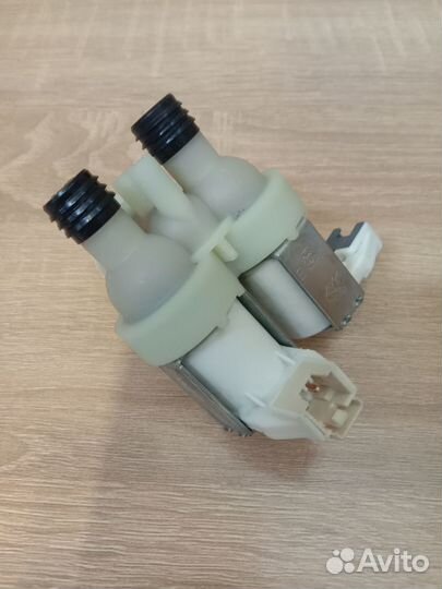Клапан набора воды для стиральных машин Ariston