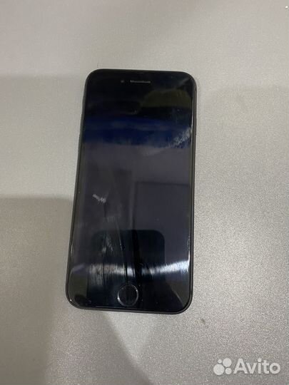 iPhone 8, 64 ГБ