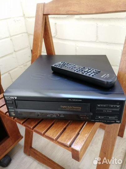 Видеомагнитофон