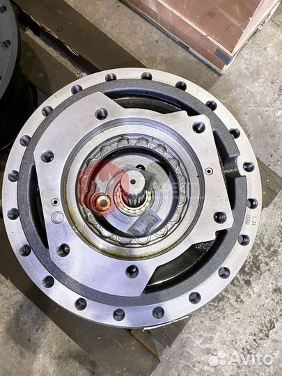 Бортовой редуктор Doosan DX300LC 170401-00048B