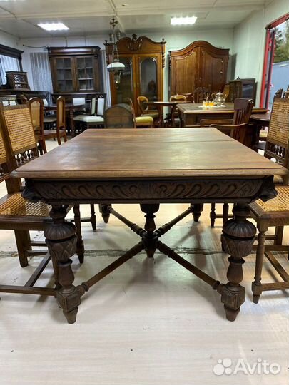 Антикварная мебель