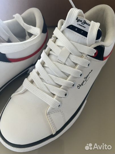 Кроссовки кеды