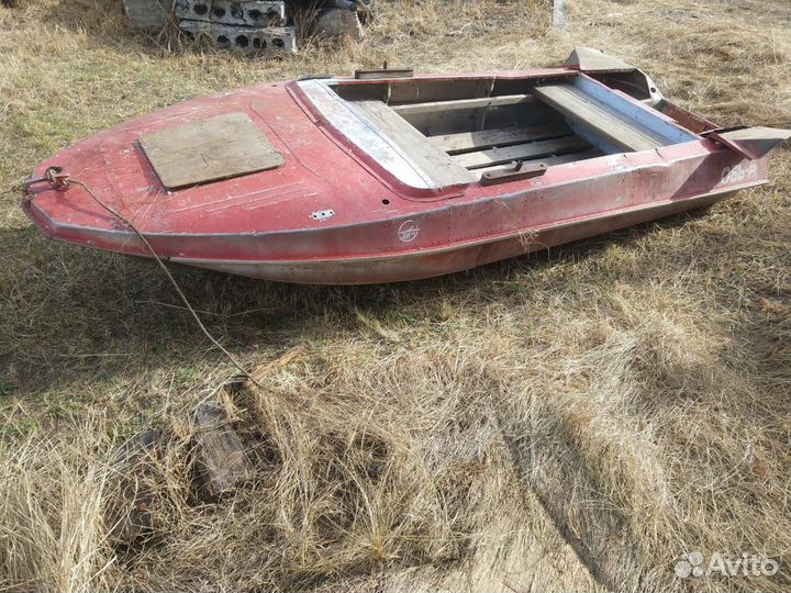 Лодка Обь М