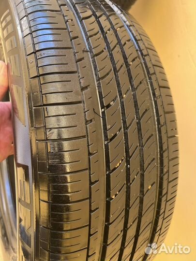 Michelin 4X4 A/T 235/65 R17