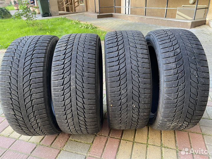 Triangle Snowlink TWT02 275/45 R21