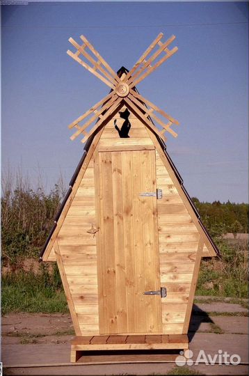 Дачный туалет деревянный Е123