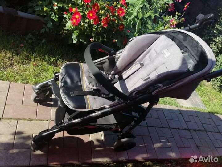 Прогулочная коляска peg perego