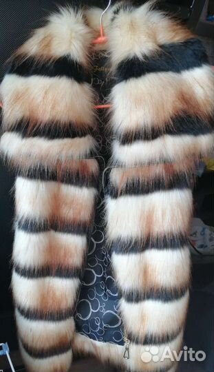 Жилетка меховая женская