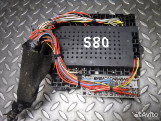 Задний модуль управления (REM ) Volvo S80