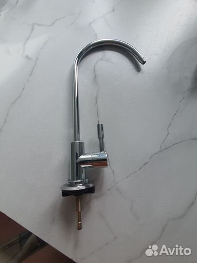 Кран с керамической парой