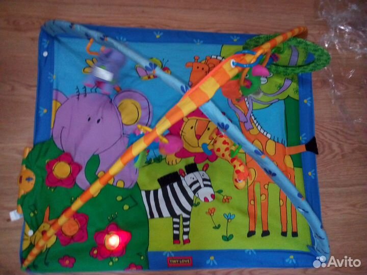 Развивающий коврик для малышей Tiny Love