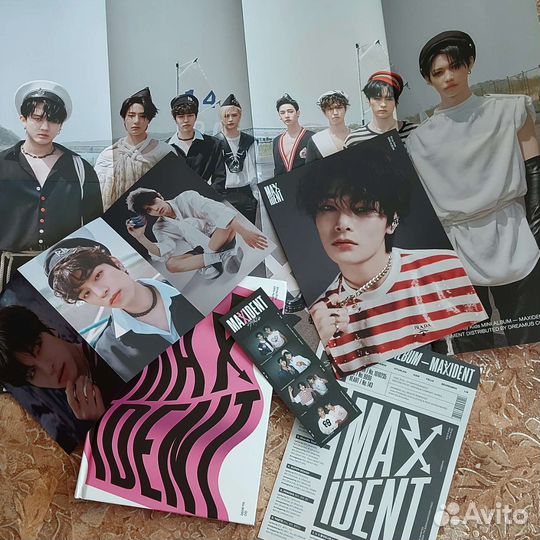 Альбомы Stray kids