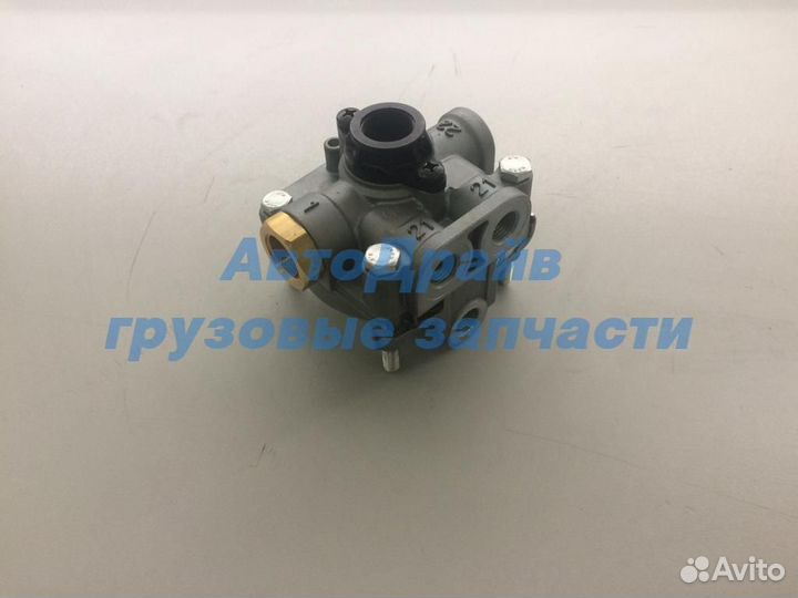 Ускорительный клапан для автомобилей Скания