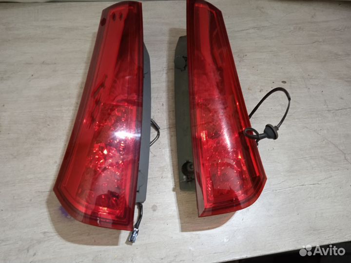 Фонарь верхний Kia Ceed Киа Сид 1 универсал рест