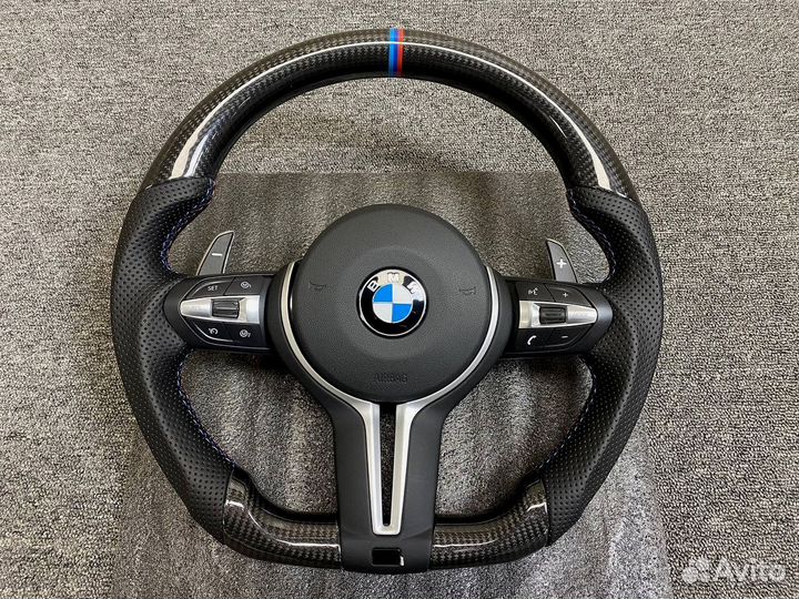 Руль BMW карбон с анатомией
