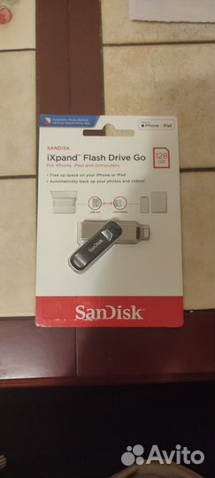 Флеш-накопитель USB 3.0 128GB SanDisk iXpand Go