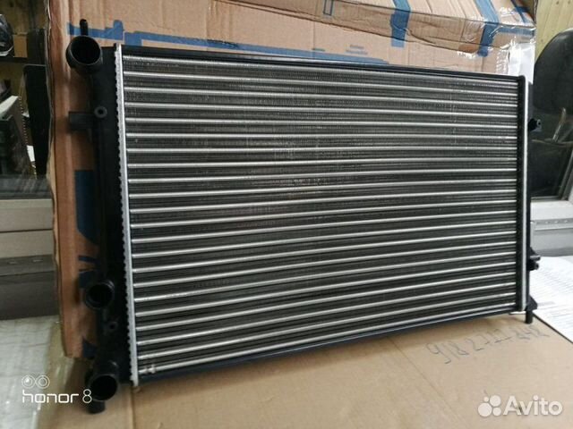 Радиатор охлаждения Volkswagen Beetle