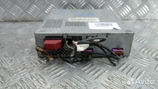 Блок видео audi A8 D3 (HEA28SR01)