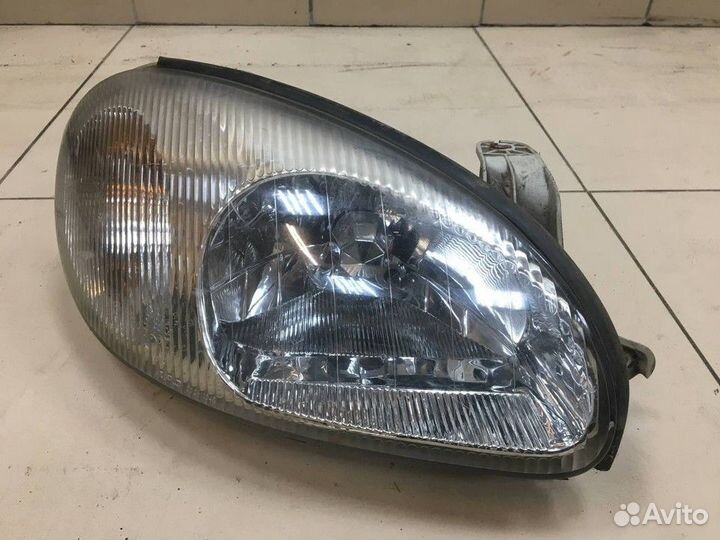 Фара передняя правая Chevrolet Lanos