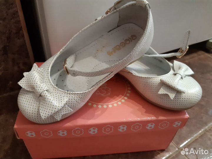 Нарядное платье для девочки