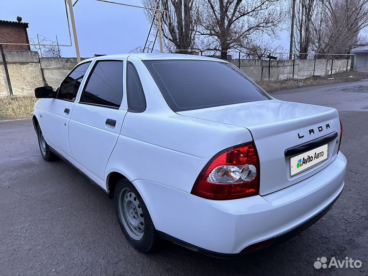 LADA Priora 1.6 МТ, 2010, 180 000 км
