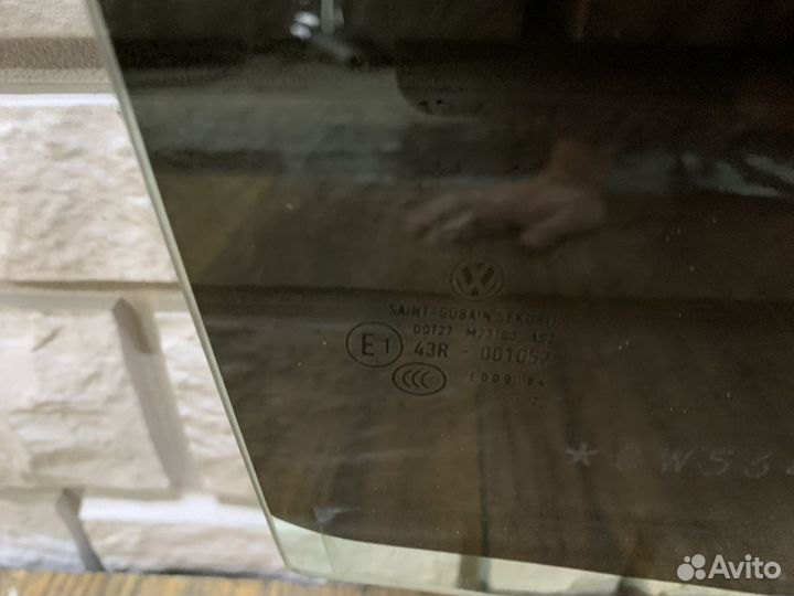 Volkswagen Golf Plus Стекло двери задней