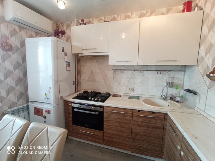 2-к. квартира, 50,2 м², 4/10 эт.