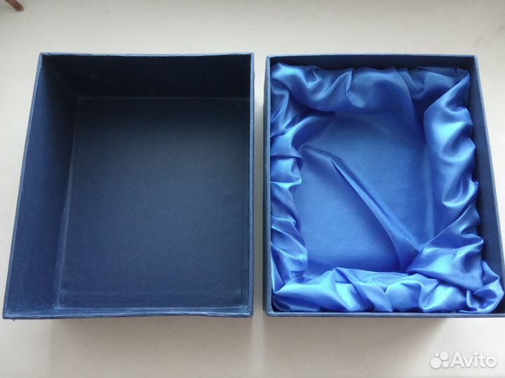 Коробка подарочная