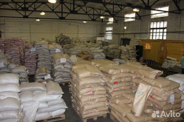 Грузчики на склад