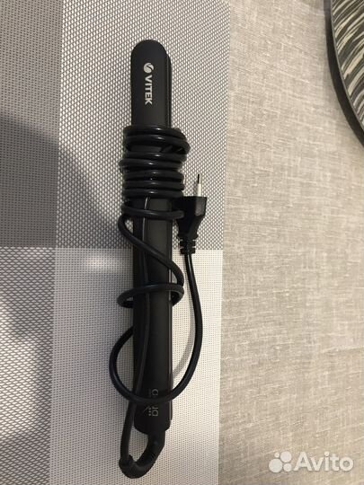 Выпрямитель для волос профессиональный