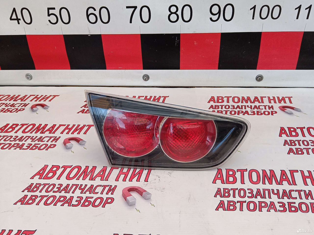 Фонарь в крышку багажника Митсубиси Лансер 10 рест