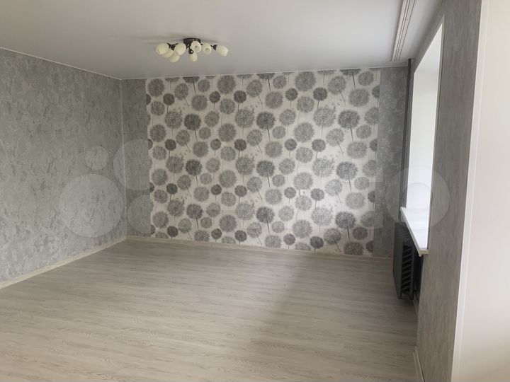 Комната 22 м² в > 9-к., 4/5 эт.