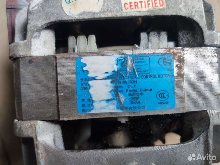 Двигатель от стиральной машины WF-S861