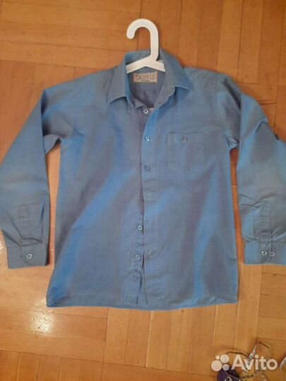 Рубашка на мальчика школьная несколько