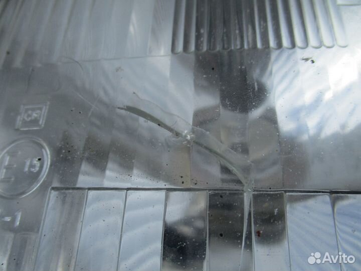 Фара правая Volkswagen Transporter T3