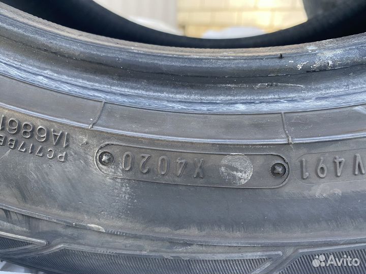 Dunlop SP Sport Maxx 050+ 255/55 R18