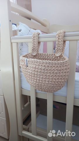 Корзинка-органайзер на детскую кроватку