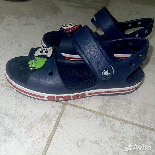 Сабо crocs для мальчика j2 33