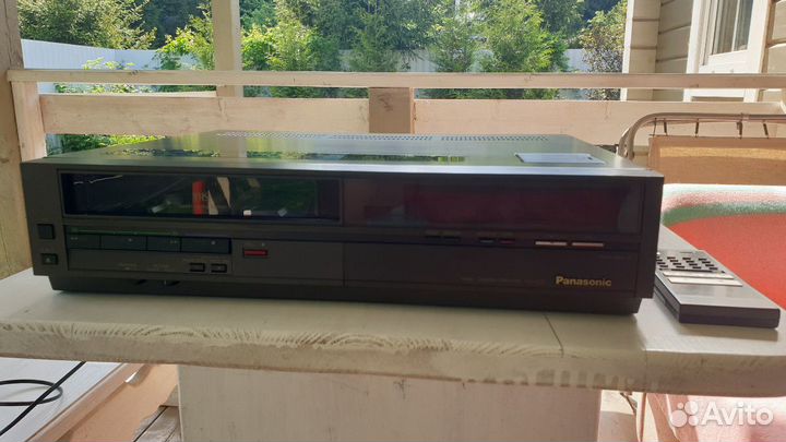 Видеомагнитофон Panasonic NV-433