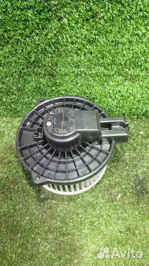 Мотор отопителя CX-7 (06-12) б/у