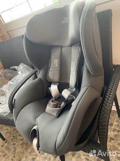 Детское автокресло britax romer trifix 2 i-size