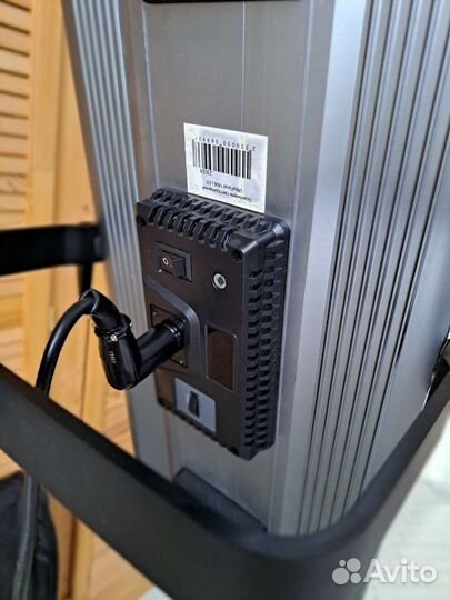 Постоянный свет UltraPanel 1806 LED + стойка