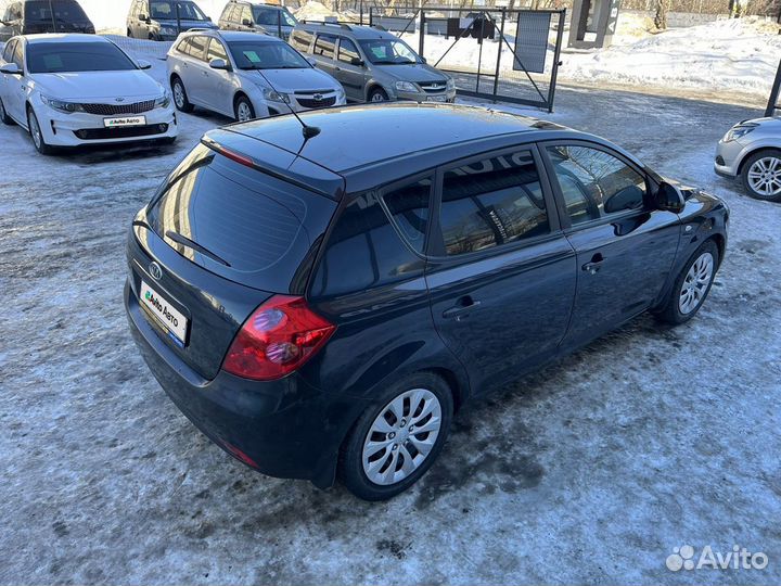 Kia Ceed 1.6 МТ, 2008, 258 000 км