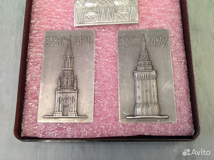 Плакетки Башни Кремля