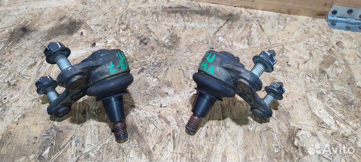 Шаровая опора VW Passat B7 3C0 366B